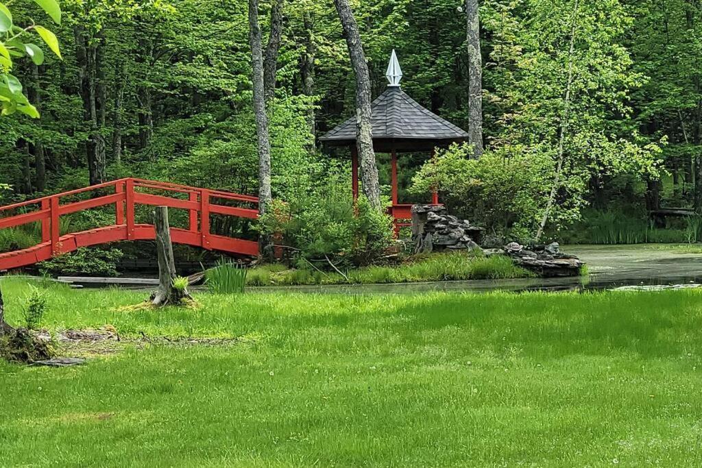 Sunset Estate In The Catskills Monticello Exterior foto
